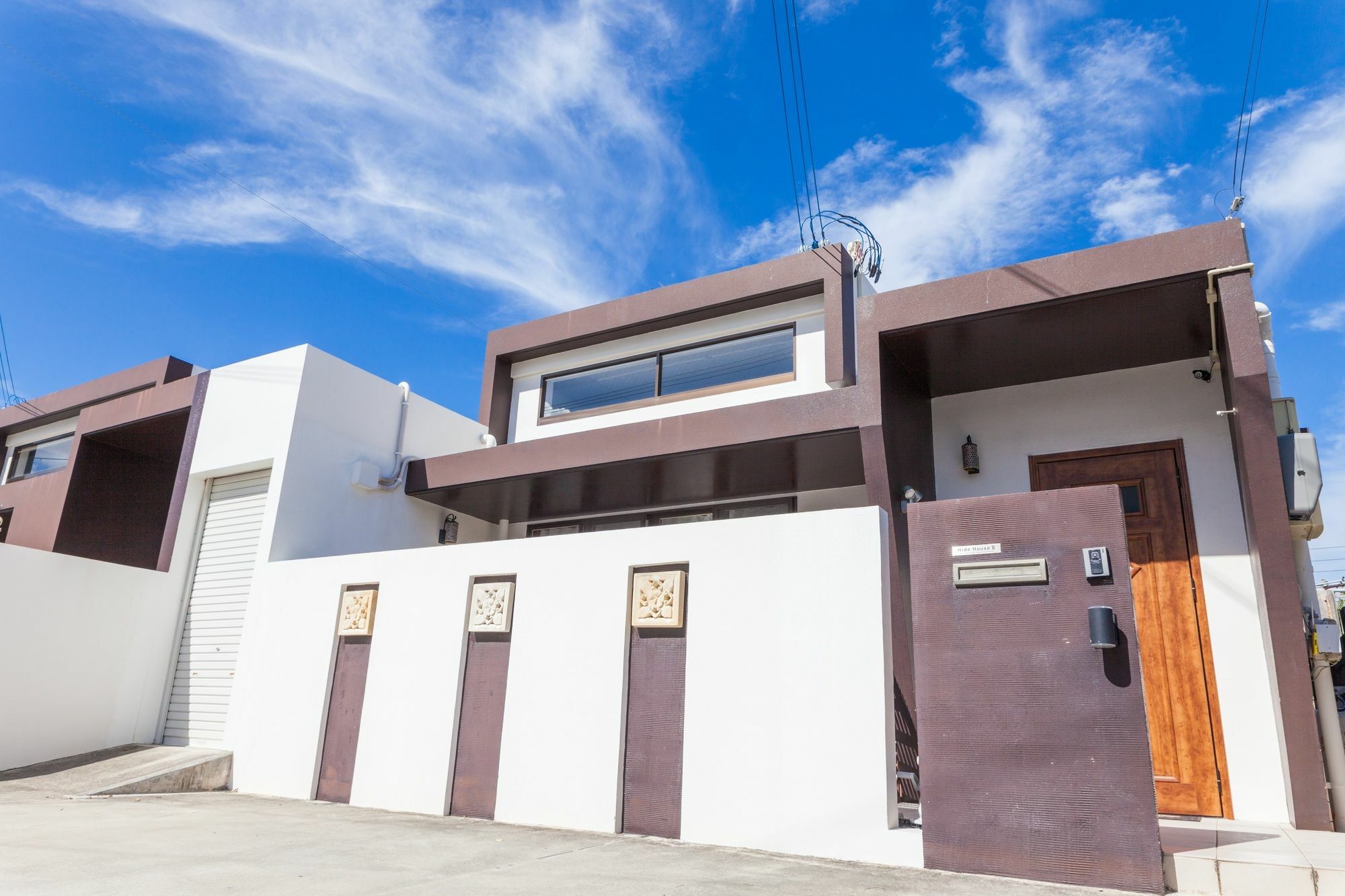 Hide House Villa ชาตัน ภายนอก รูปภาพ